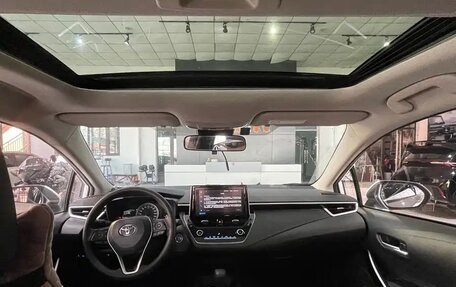 Toyota Corolla, 2021 год, 1 650 000 рублей, 3 фотография