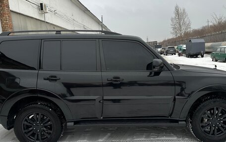 Mitsubishi Pajero IV, 2019 год, 3 850 000 рублей, 9 фотография