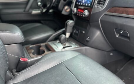 Mitsubishi Pajero IV, 2019 год, 3 850 000 рублей, 16 фотография