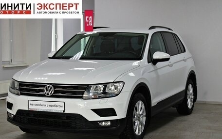 Volkswagen Tiguan II, 2018 год, 2 419 900 рублей, 3 фотография