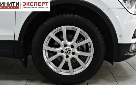 Volkswagen Tiguan II, 2018 год, 2 419 900 рублей, 21 фотография