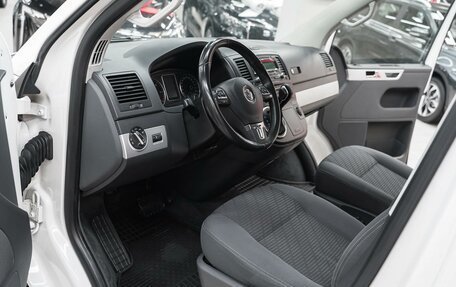 Volkswagen Multivan T5, 2014 год, 2 540 000 рублей, 6 фотография