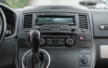 Volkswagen Multivan T5, 2014 год, 2 540 000 рублей, 8 фотография