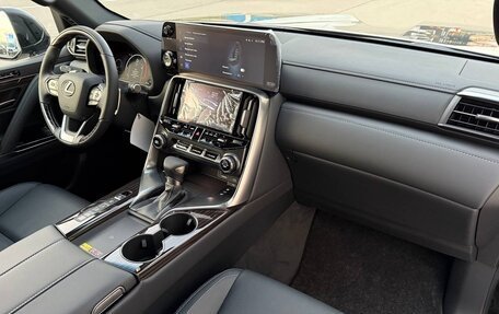 Lexus LX, 2025 год, 20 850 000 рублей, 6 фотография