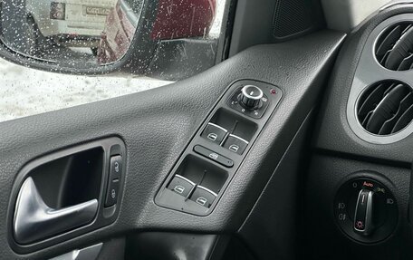 Volkswagen Tiguan I, 2011 год, 1 599 000 рублей, 20 фотография