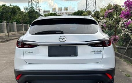 Mazda CX-4, 2022 год, 1 970 000 рублей, 5 фотография