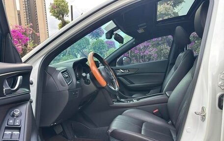 Mazda CX-4, 2022 год, 1 970 000 рублей, 7 фотография