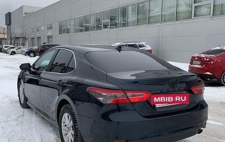 Toyota Camry, 2018 год, 2 670 000 рублей, 8 фотография