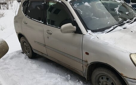 Toyota Duet, 1999 год, 150 000 рублей, 1 фотография