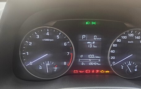 Hyundai Elantra VI рестайлинг, 2016 год, 1 500 000 рублей, 6 фотография