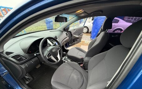 Hyundai Solaris II рестайлинг, 2011 год, 695 000 рублей, 8 фотография