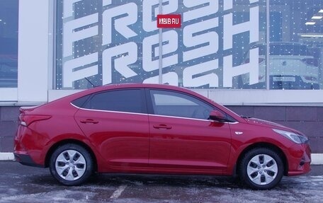 Hyundai Accent IV, 2021 год, 1 749 000 рублей, 5 фотография