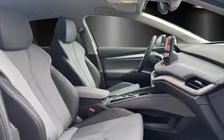 Skoda Enyaq, 2025 год, 8 066 600 рублей, 8 фотография