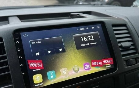 Volkswagen Transporter T5 рестайлинг, 2013 год, 1 825 000 рублей, 10 фотография