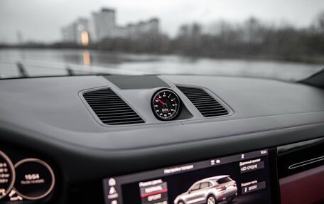 Porsche Cayenne III, 2020 год, 9 250 000 рублей, 12 фотография