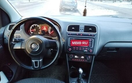 Volkswagen Polo VI (EU Market), 2012 год, 690 000 рублей, 9 фотография