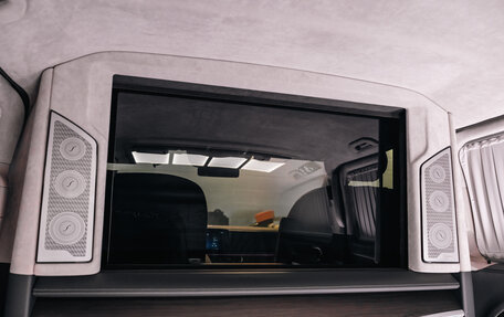 Mercedes-Benz V-Класс, 2024 год, 22 500 000 рублей, 25 фотография