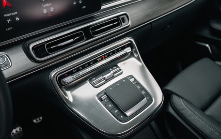 Mercedes-Benz V-Класс, 2024 год, 22 500 000 рублей, 19 фотография