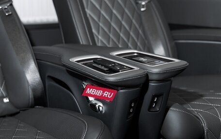 Mercedes-Benz V-Класс, 2024 год, 22 500 000 рублей, 23 фотография