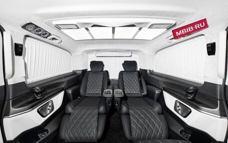 Mercedes-Benz V-Класс, 2024 год, 22 500 000 рублей, 29 фотография