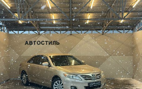Toyota Camry, 2011 год, 1 049 000 рублей, 3 фотография