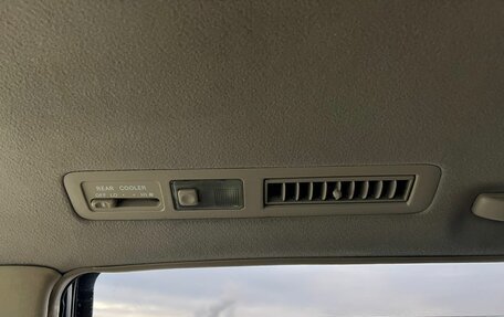 Toyota Ipsum II, 2005 год, 1 049 900 рублей, 17 фотография