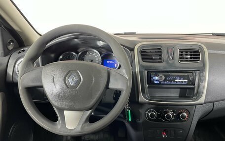 Renault Logan II, 2017 год, 784 000 рублей, 12 фотография