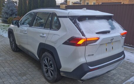 Toyota RAV4, 2025 год, 4 600 000 рублей, 2 фотография