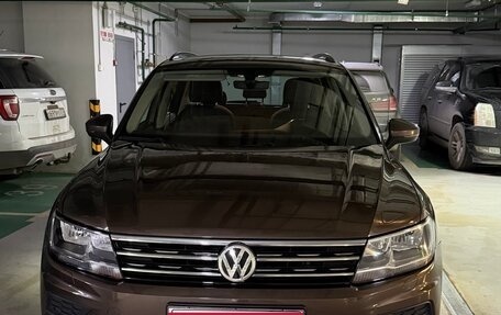 Volkswagen Tiguan II, 2017 год, 1 494 000 рублей, 1 фотография