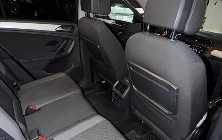 Volkswagen Tiguan II, 2017 год, 1 494 000 рублей, 16 фотография