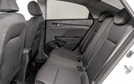 Hyundai Solaris II рестайлинг, 2017 год, 775 000 рублей, 2 фотография