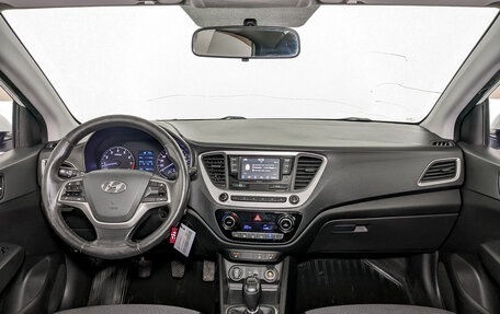 Hyundai Solaris II рестайлинг, 2017 год, 775 000 рублей, 16 фотография