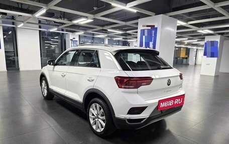 Volkswagen T-Roc I, 2021 год, 4 фотография
