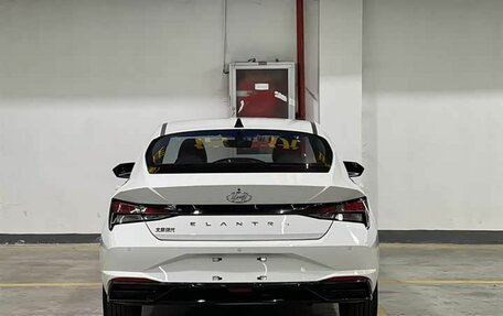 Hyundai Elantra, 2022 год, 1 635 000 рублей, 5 фотография