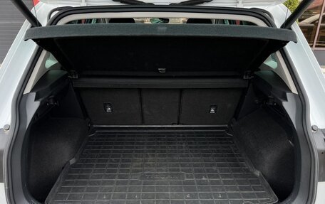 Volkswagen Tiguan II, 2020 год, 2 300 000 рублей, 31 фотография