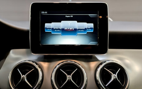 Mercedes-Benz GLA, 2016 год, 2 345 000 рублей, 15 фотография