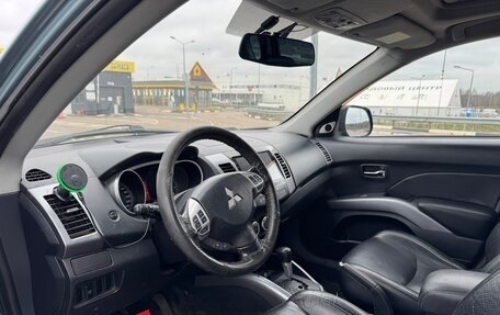 Mitsubishi Outlander III рестайлинг 3, 2007 год, 850 000 рублей, 1 фотография