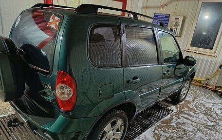 Chevrolet Niva I рестайлинг, 2010 год, 370 000 рублей, 1 фотография