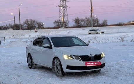 Skoda Octavia, 2017 год, 1 750 000 рублей, 2 фотография