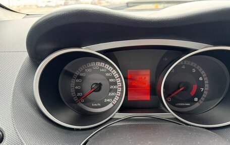 Mitsubishi Outlander III рестайлинг 3, 2007 год, 850 000 рублей, 2 фотография