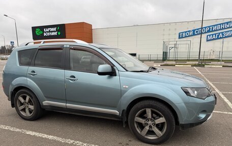 Mitsubishi Outlander III рестайлинг 3, 2007 год, 850 000 рублей, 8 фотография