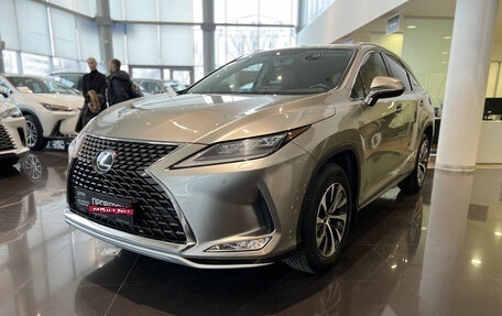 Lexus RX IV рестайлинг, 2021 год, 5 735 000 рублей, 1 фотография