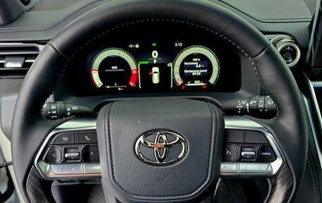 Toyota Land Cruiser, 2025 год, 15 350 000 рублей, 8 фотография