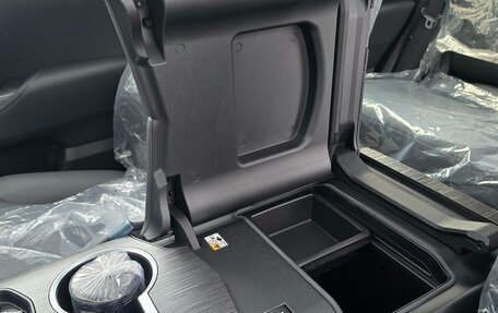 Toyota Land Cruiser, 2025 год, 15 350 000 рублей, 13 фотография