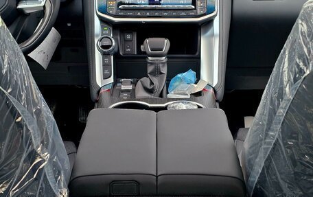 Toyota Land Cruiser, 2025 год, 15 350 000 рублей, 17 фотография