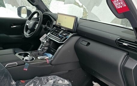 Toyota Land Cruiser, 2025 год, 15 350 000 рублей, 14 фотография