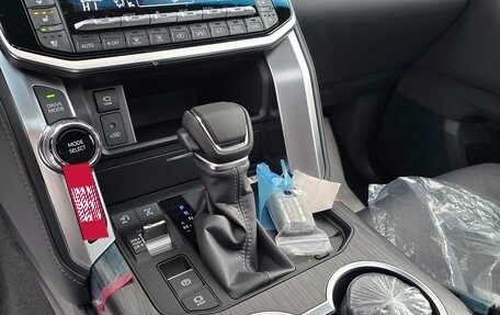 Toyota Land Cruiser, 2025 год, 15 350 000 рублей, 12 фотография