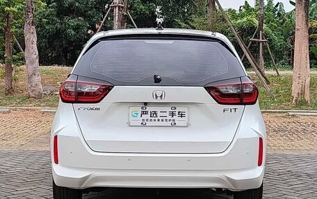 Honda Fit, 2021 год, 1 130 000 рублей, 6 фотография