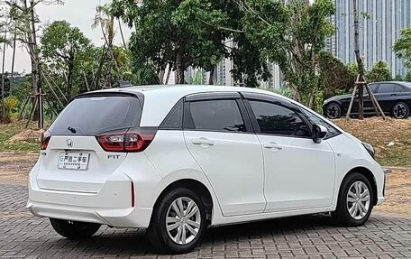 Honda Fit, 2021 год, 1 130 000 рублей, 7 фотография