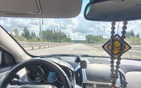 Chevrolet Cruze II, 2013 год, 800 000 рублей, 5 фотография